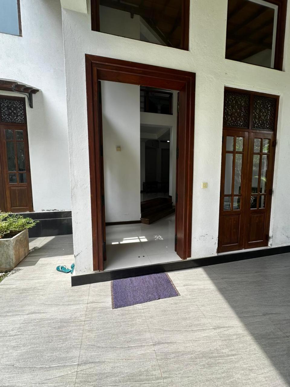 Curve Hiri Apartment Dikwella Luaran gambar