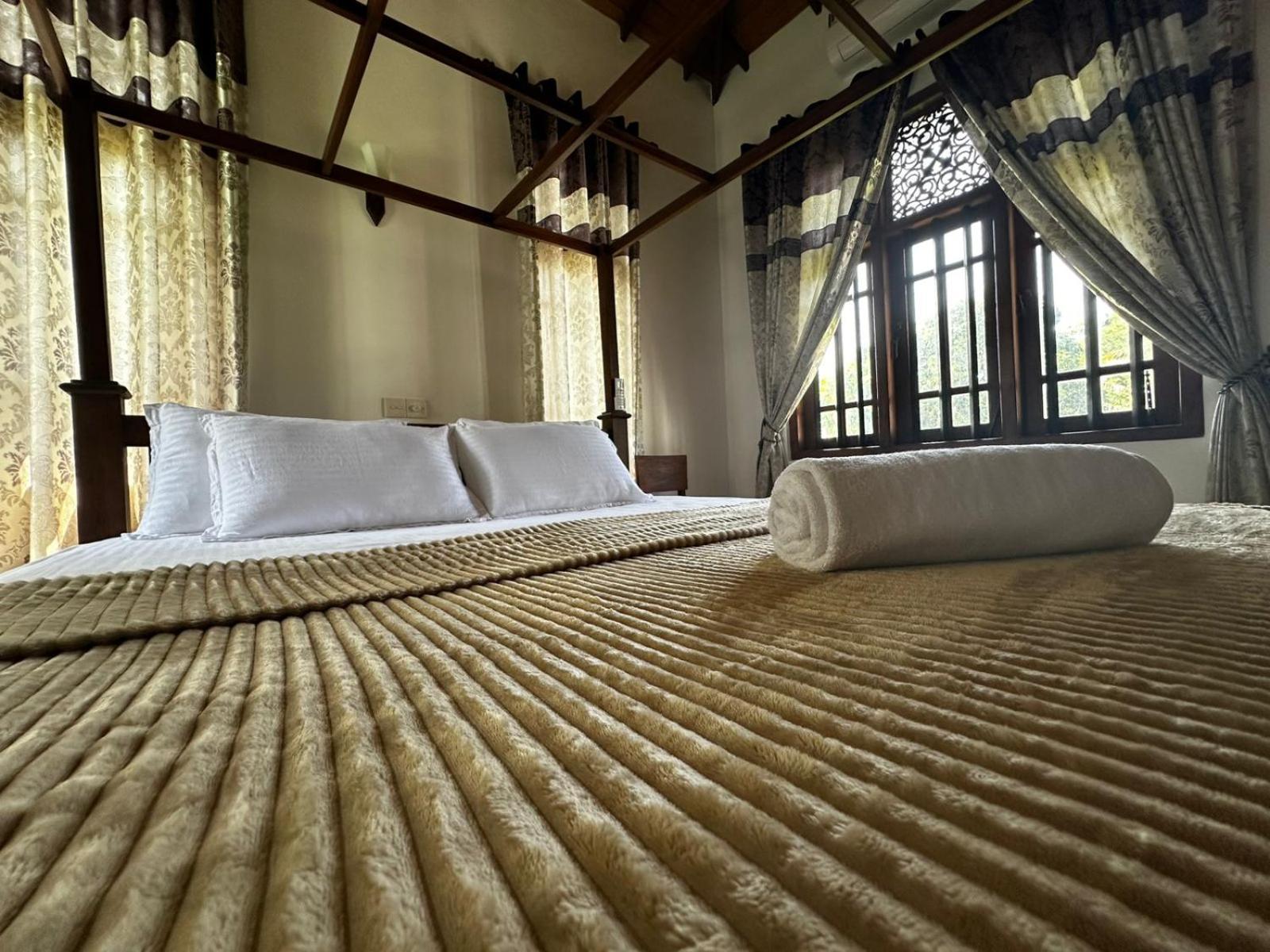 Curve Hiri Apartment Dikwella Luaran gambar