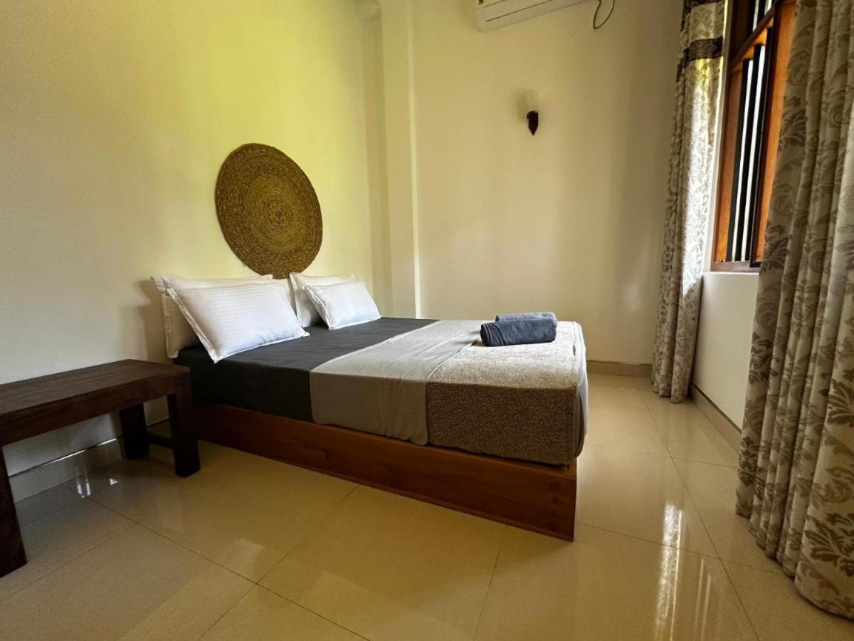 Curve Hiri Apartment Dikwella Luaran gambar